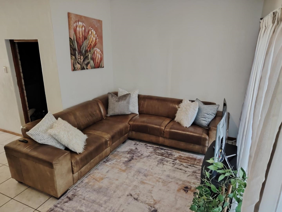 To Let 3 Bedroom Property for Rent in Vredenberg Western Cape